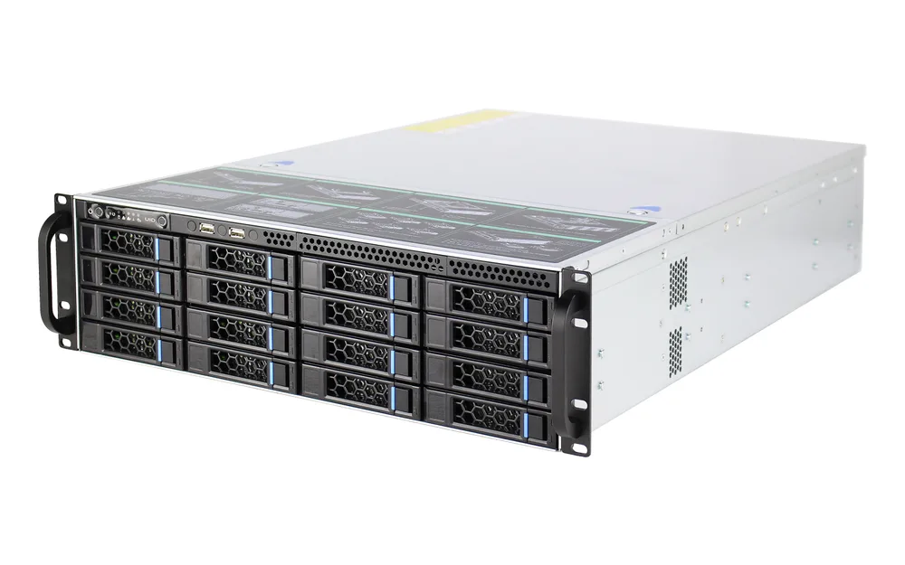 TRASSIR UltraStation 16/18 128 v2
